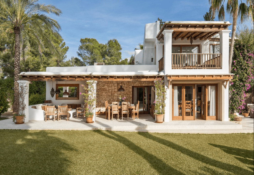 inmobiliaria en ibiza casas villas licencia turistica